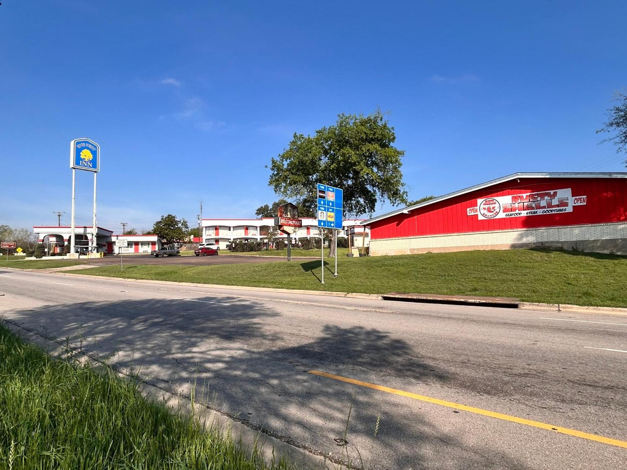 River Forest Inn Belton Buitenkant foto
